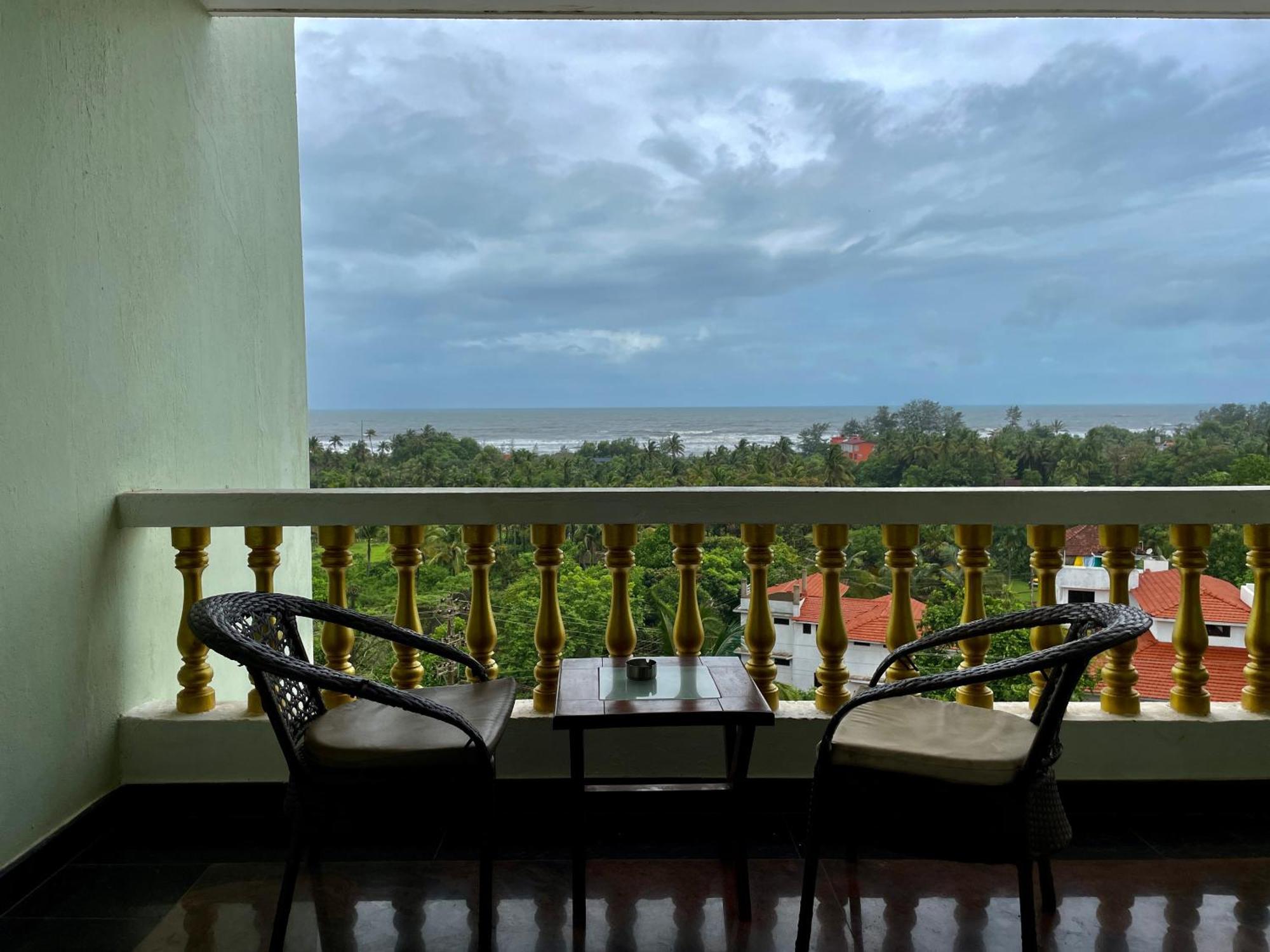 Sparv Aulakhs Resort Mandrem Exterior foto