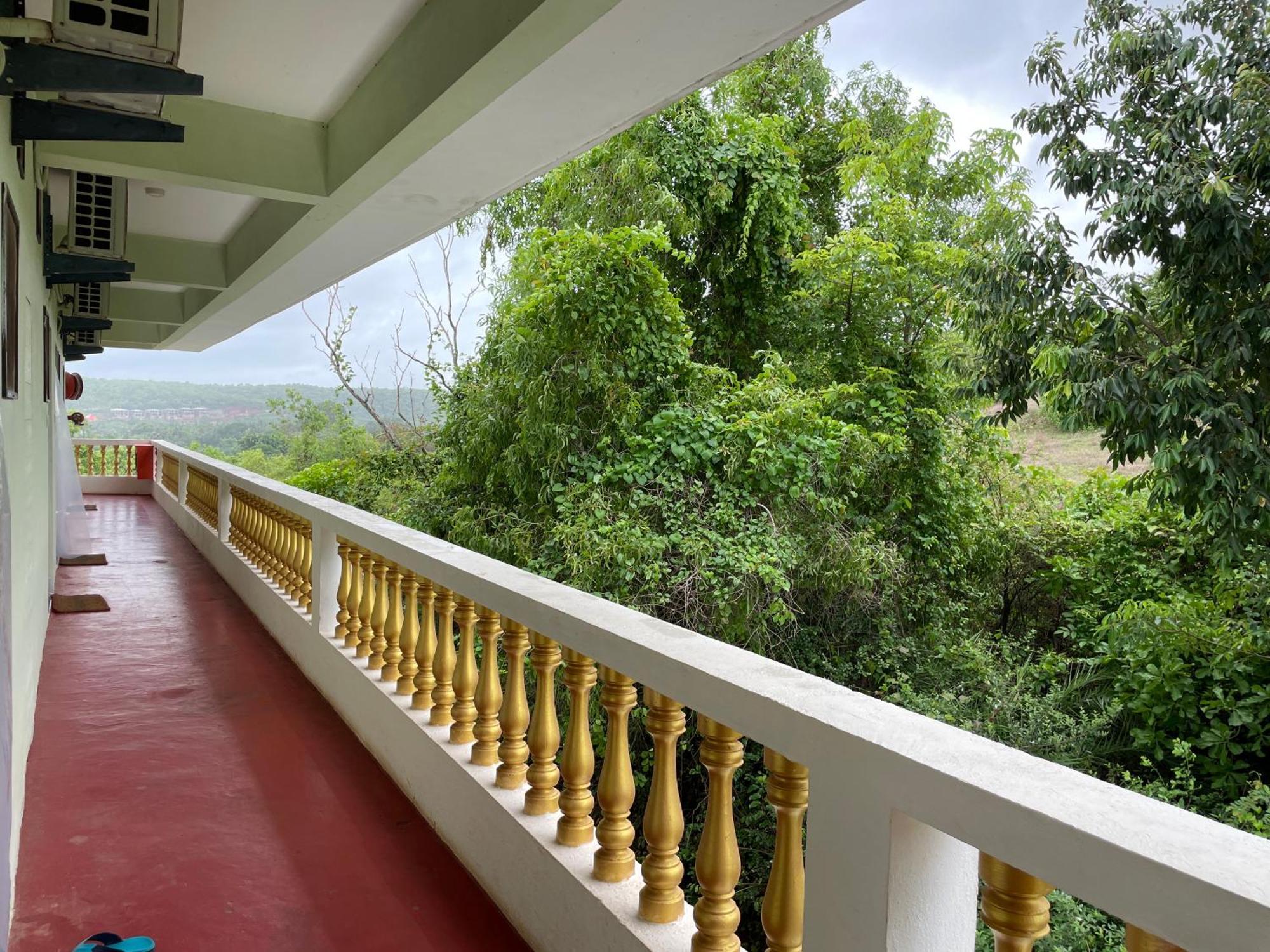 Sparv Aulakhs Resort Mandrem Exterior foto